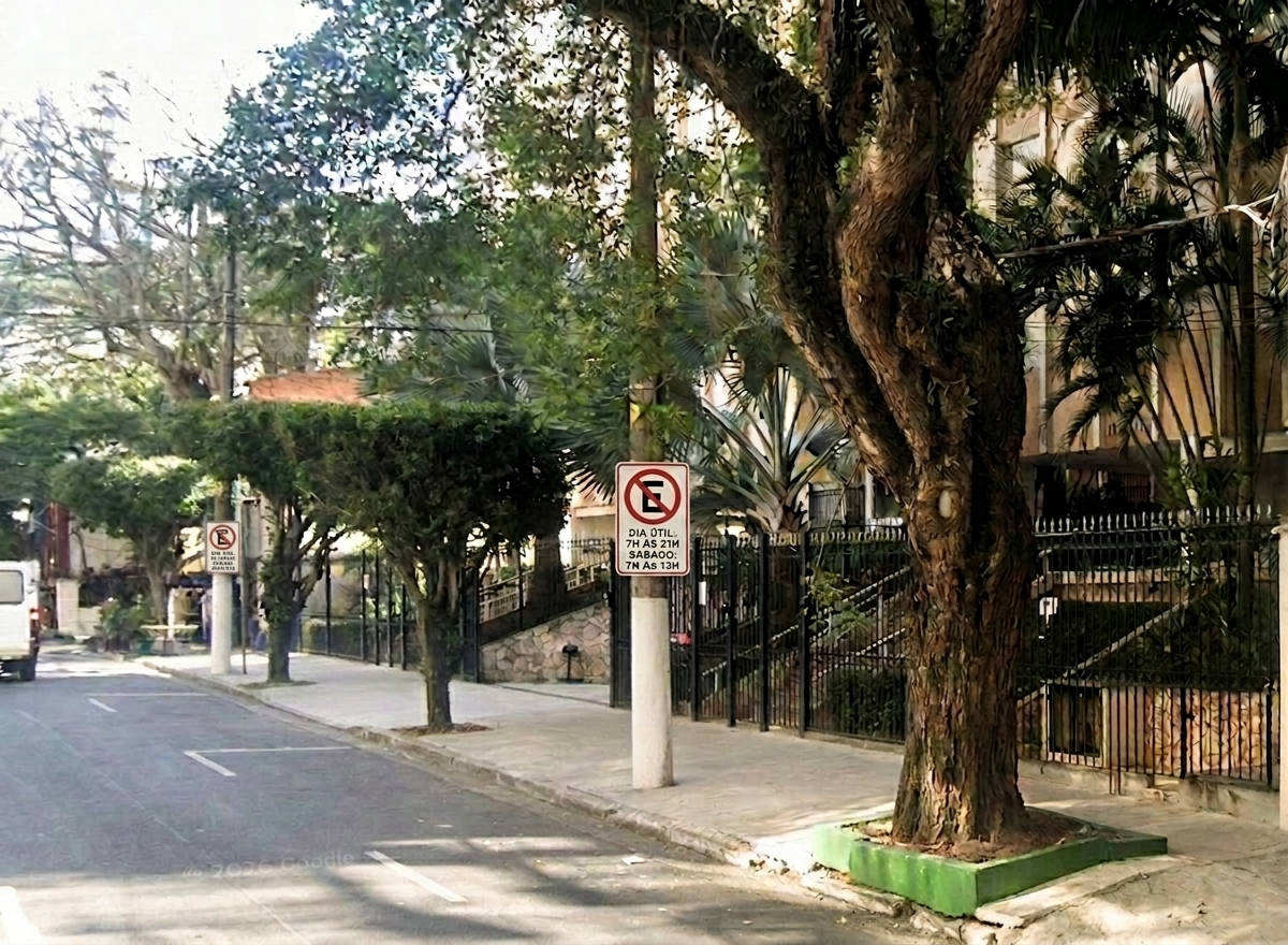 Fachada do Condomínio Edifício Aracy/Mariana
